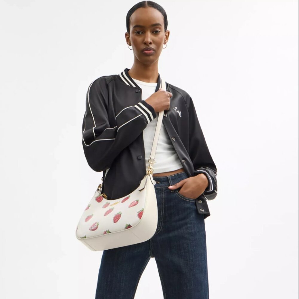 NWT COACH Teri Hobo Bag With Strawberry Print - Picture 9 of 12